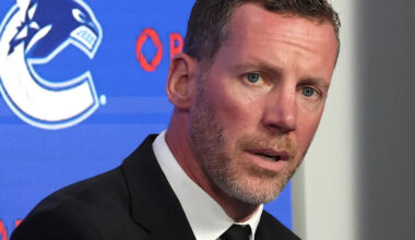 Canucks: Front office gets a 'Computer Boy' who almost was