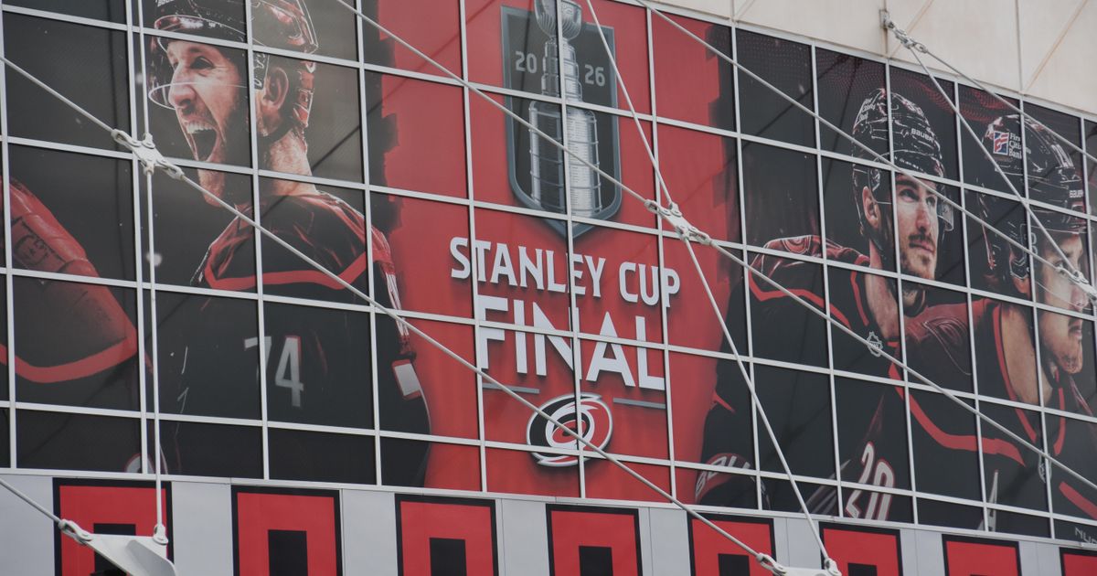 Vegas and Carolina rugged and rolling as they open a Stanley Cup Final nearly a decade in the making :: WRAL.com