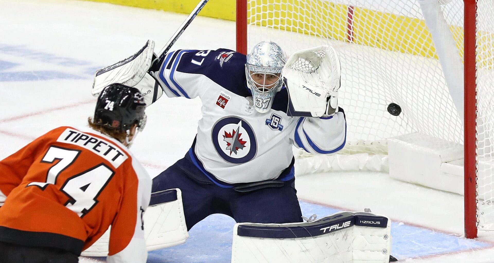 Suggested Trade Sees Panthers Acquire Jets' Hellebuyck in Offseason Blockbuster - The Hockey Writers - Florida Panthers