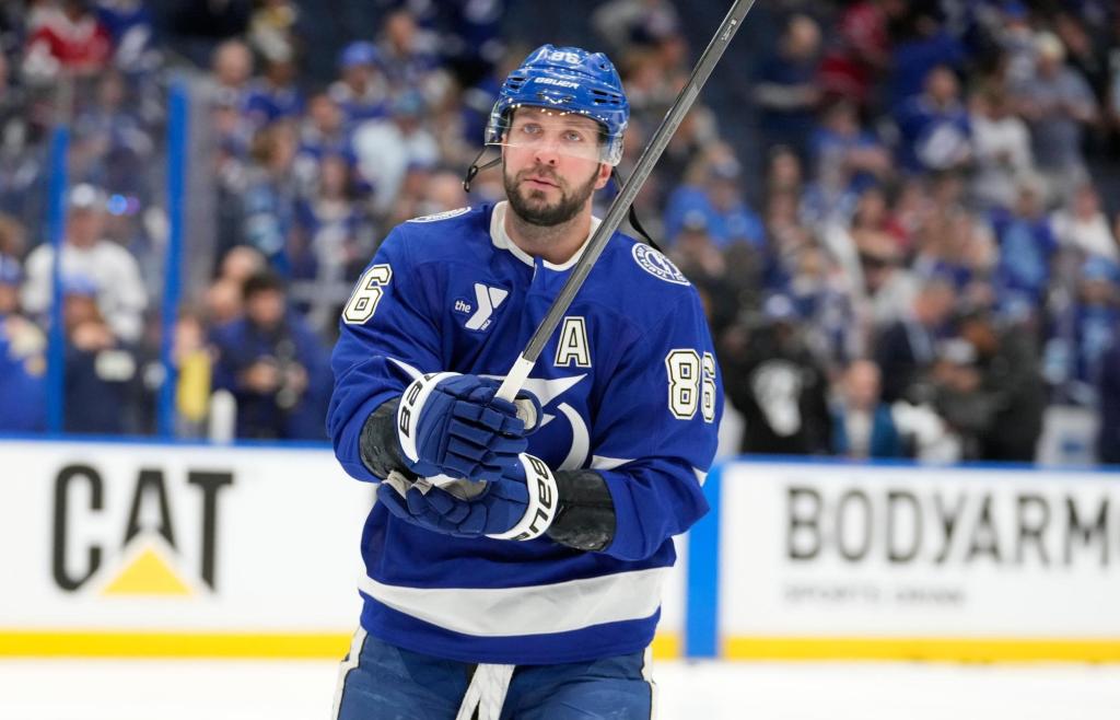Nikita Kucherov: Tampa Bay Lightning named NHL MVP for 2nd time