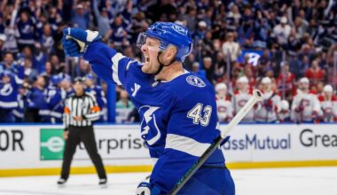 Toronto Maple Leafs to acquire Darren Raddysh in sign-and-trade with Lightning, reaching eight-year deal