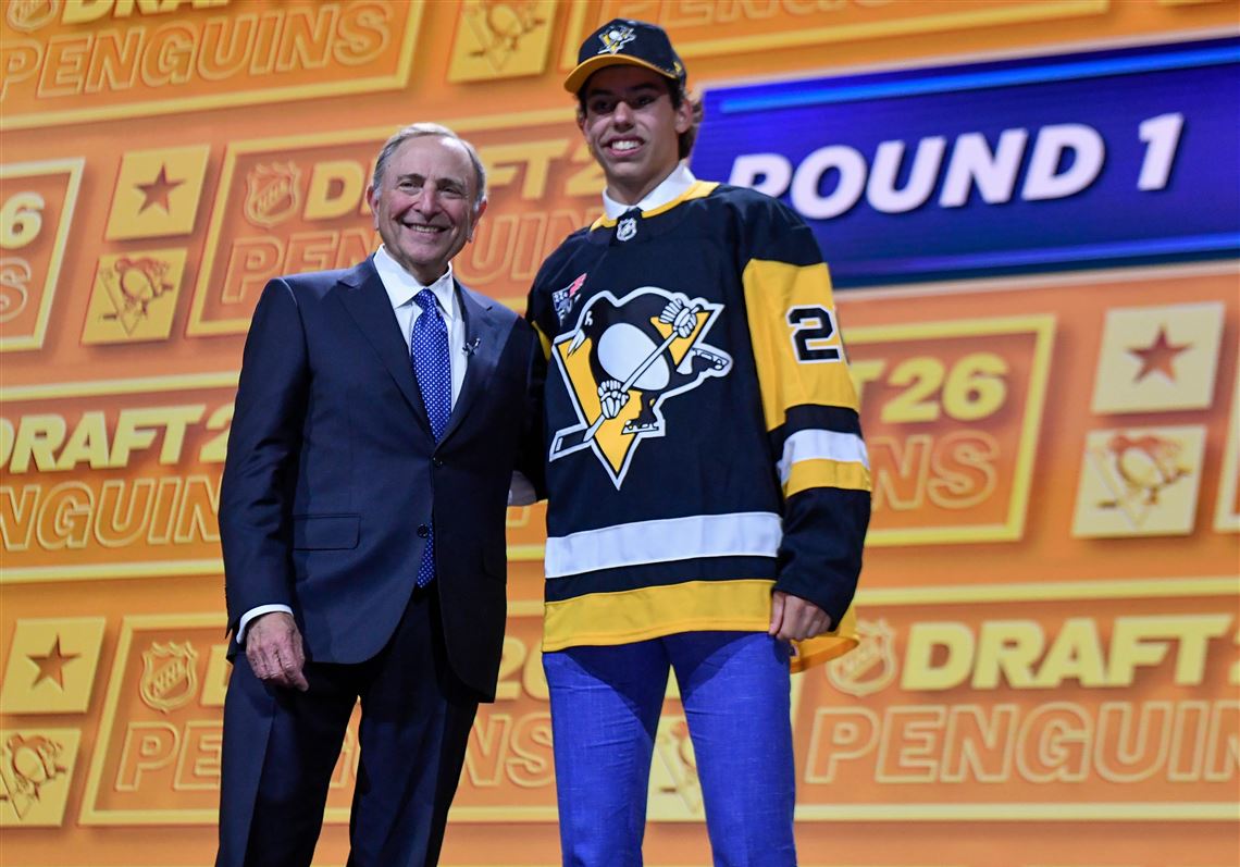 Penguins select high-scoring winger Liam Ruck with the 22nd pick in the NHL Draft