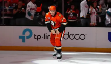 Flyers Free Agency: Carlson Fills Void, Creates New Problem for Philly