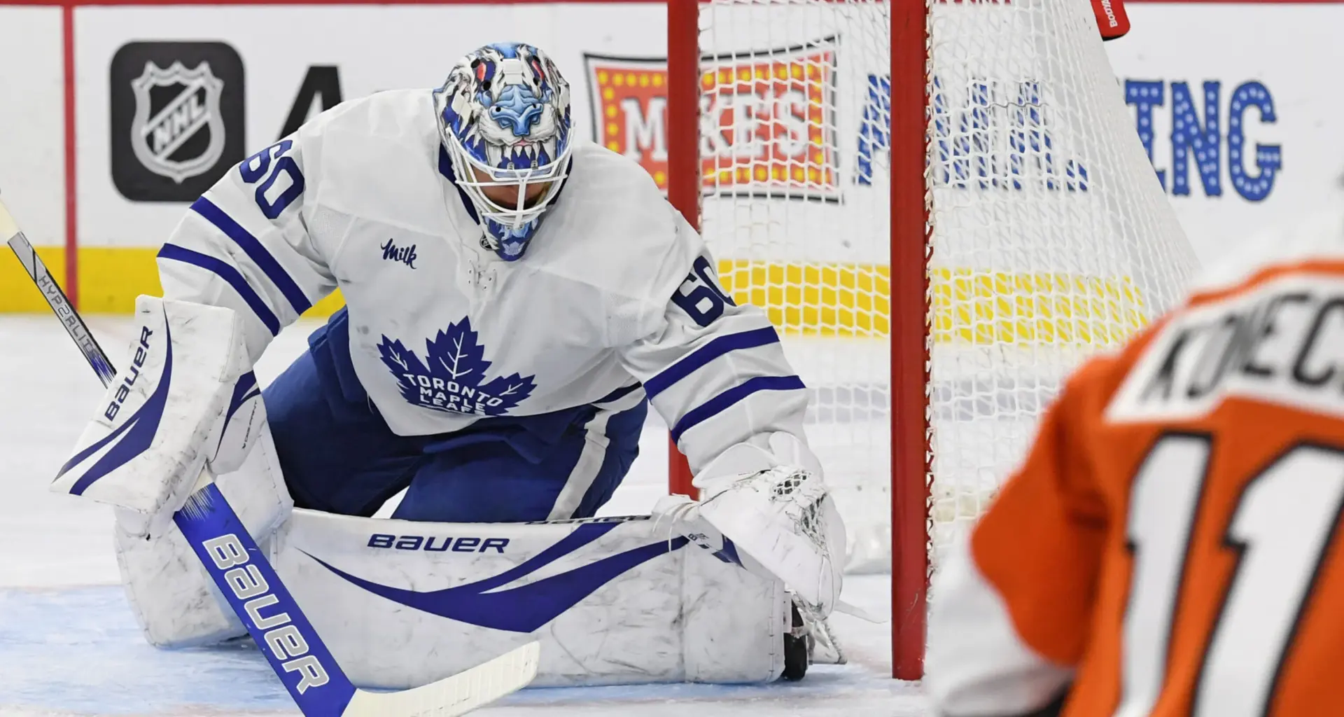 Flyers Land Joseph Woll & Simon Benoit, Trade Ersson & Andrae; Instant Reaction
