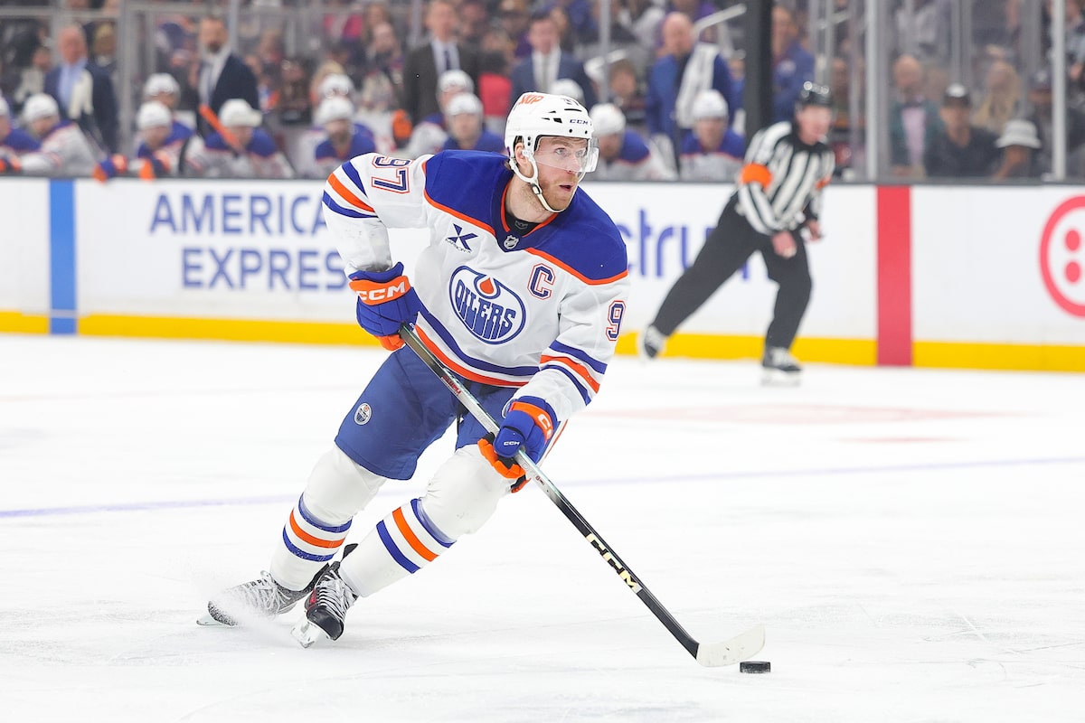 McDavid ties Gretzky with his fifth Ted Lindsay Award win