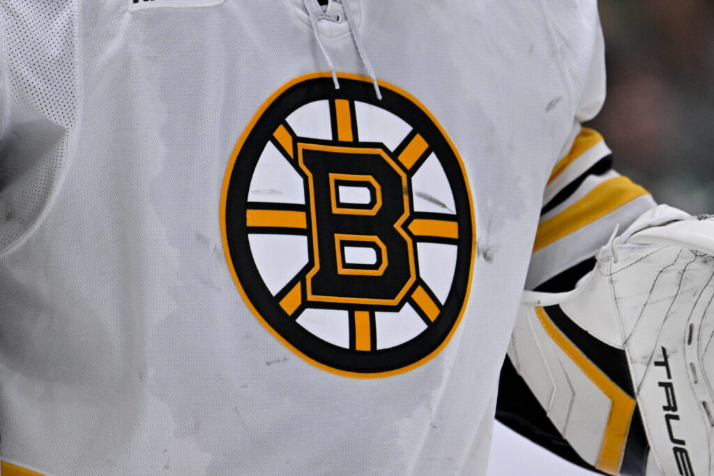 Bruins Sign Navrin Mutter To One-Year Extension – Pro Hockey Rumors