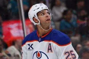 Edmonton Oilers defenseman Darnell Nurse. Mandatory Credit: David Gonzales-Imagn Images