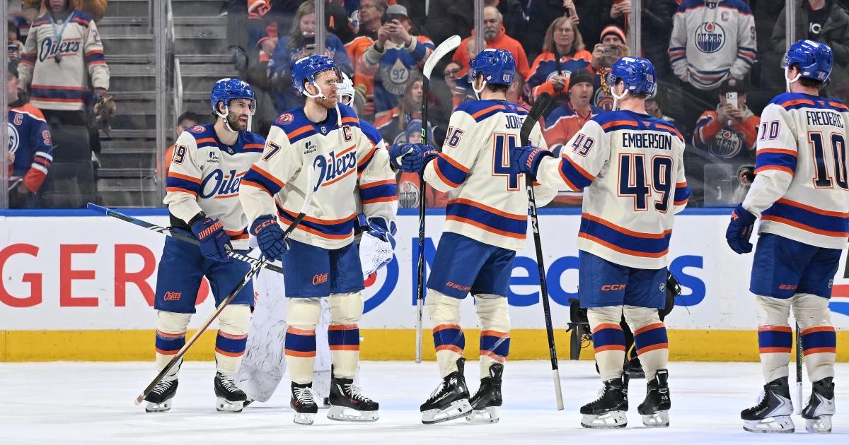 Two other key players leave the Oilers