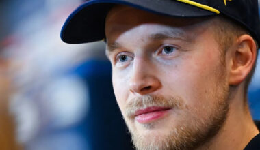 Canucks: Is there a path to trade centre Elias Pettersson for roster rebuild?