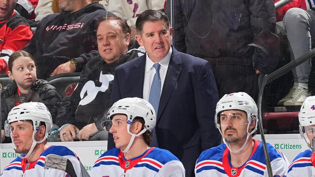 LA Kings hire Peter Laviolette to fix playoff woes, but questions remain