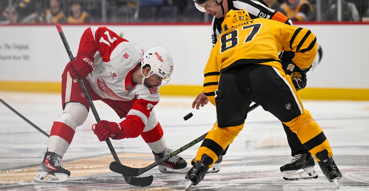 Dylan Larkin reportedly requests trade from Detroit