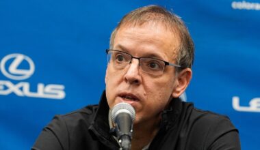 Predators hire Chris MacFarland from Avs