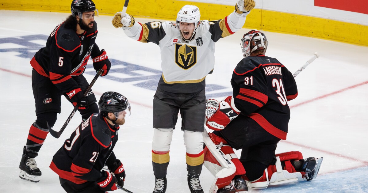 Hertl's goal lifts Golden Knights past Hurricanes 5-4 to open Stanley Cup Final