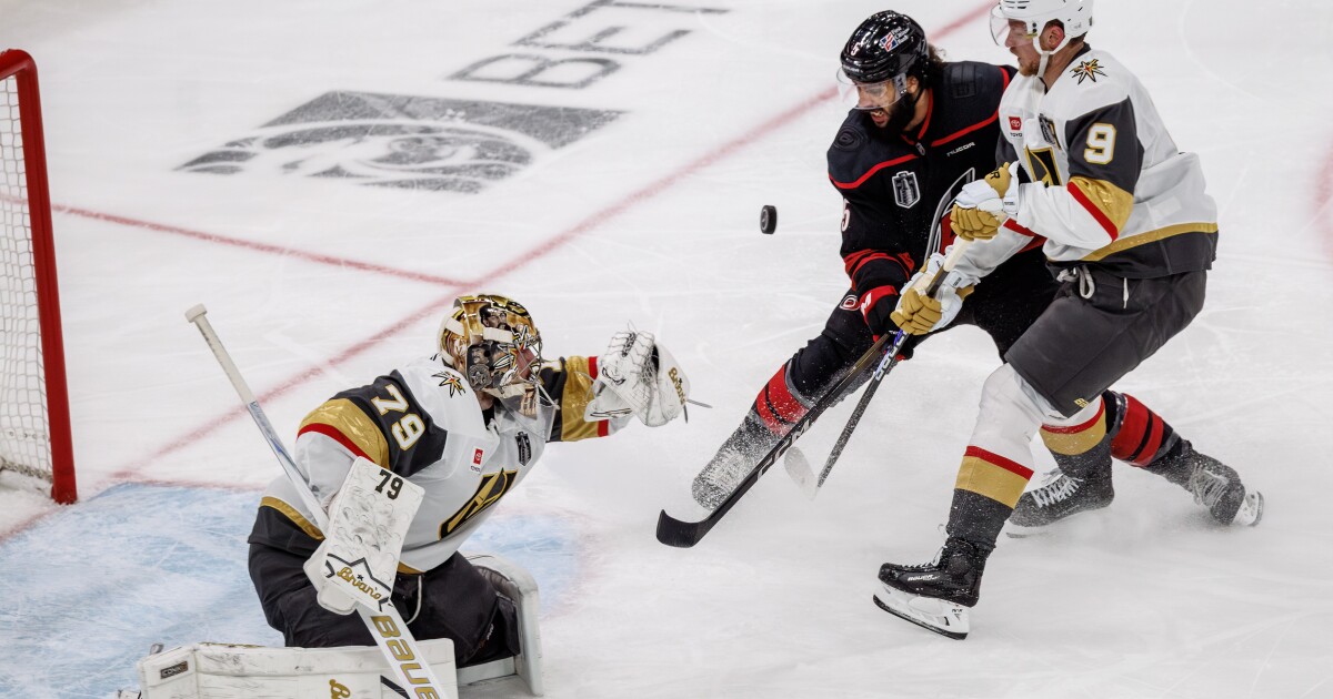 Golden Knights sticking with Hart as defensive issues loom in Game 6