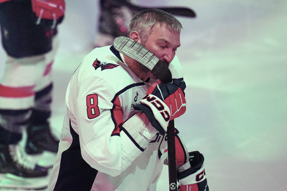 Ovechkin gets assist in what could be his final game as Capitals beat Blue Jackets