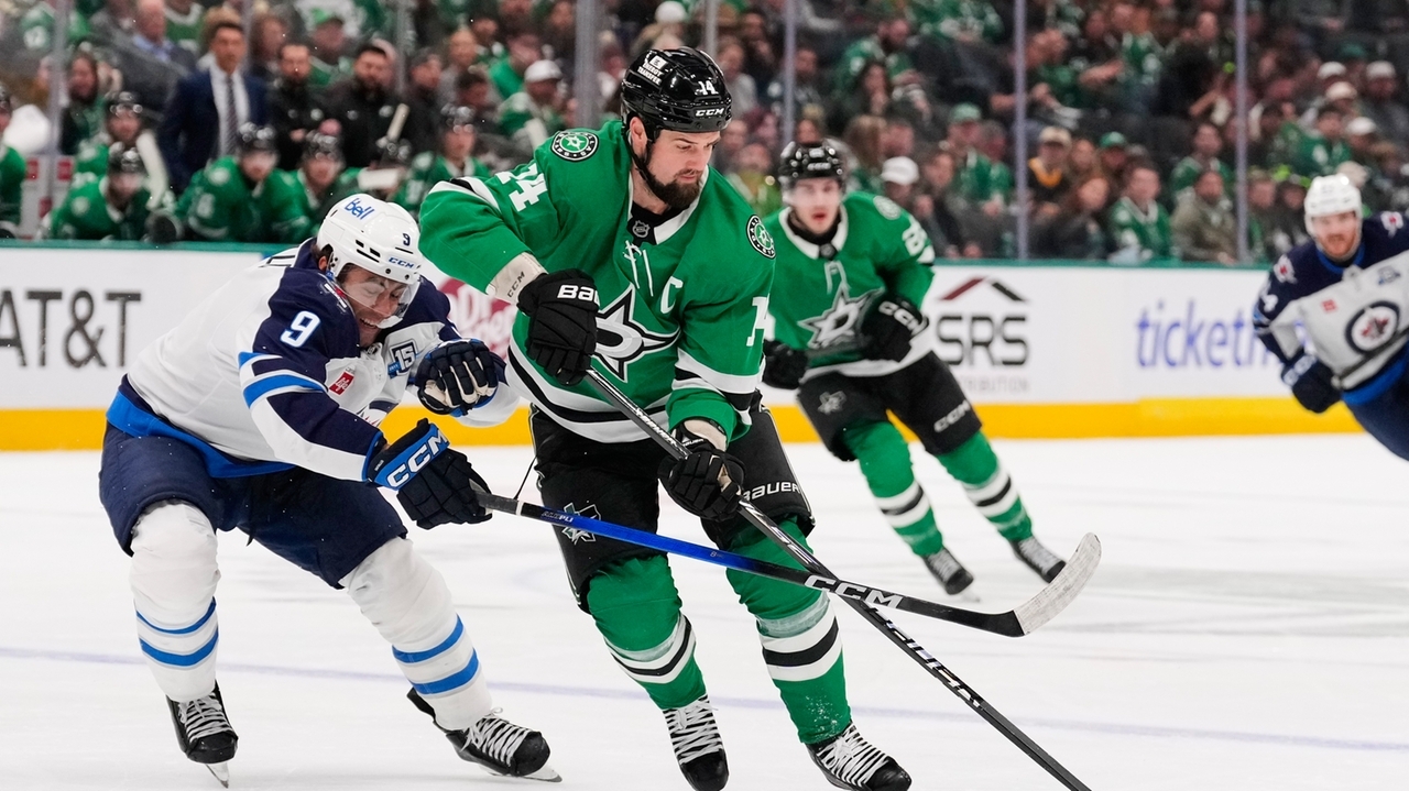 Stars captain Jamie Benn returning for an 18th season with his only NHL team