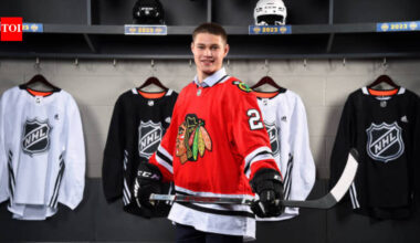 NHL Trade News: Chicago Blackhawks hand $975K rookie massive opportunity alongside star centre player next season | NHL News