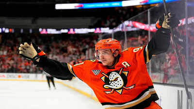 Philadelphia Flyers GM Daniel Briere addresses Leo Carlsson offer sheet loss and reveals NHL offseason plans ahead