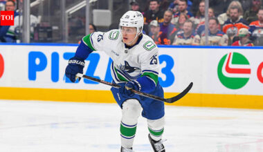NHL Trade Rumor: Vancouver Canucks exploring unexpected trade market options for former superstar forward | NHL News
