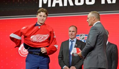 Red Wings Never Learn: Putting a Legend in Charge Doesn't Work