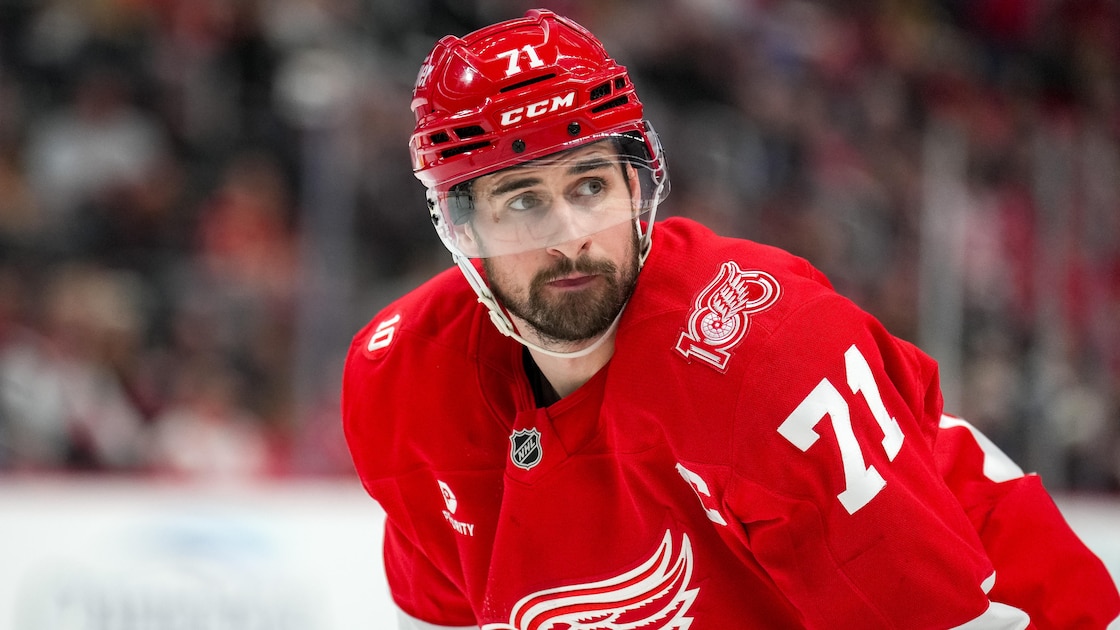 5 NHL Teams That Need a Game-Changing Trade After Missing Out During 2026 Offseason 