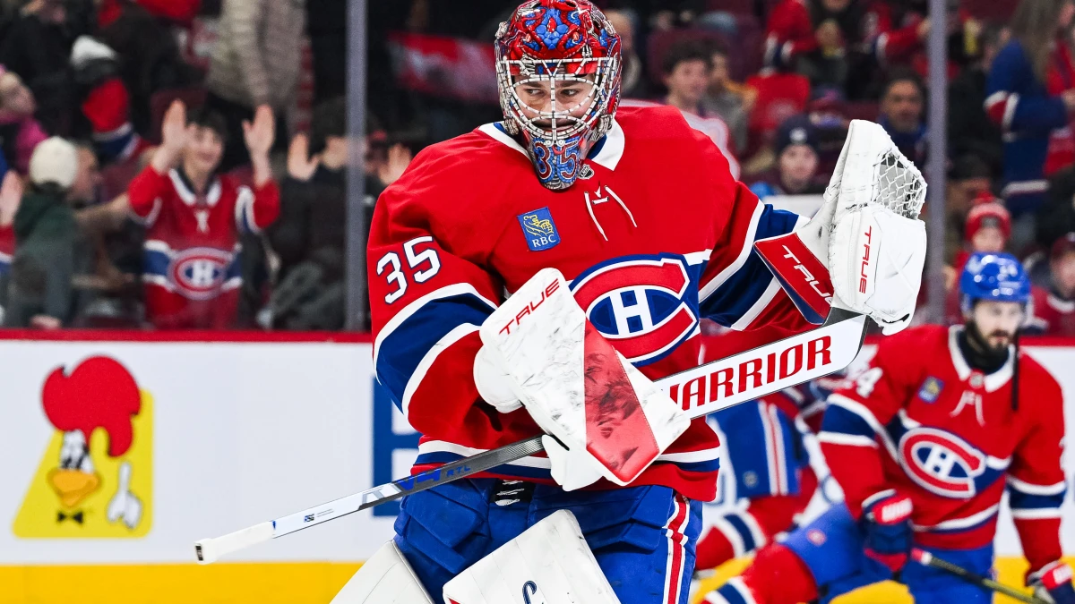 Montreal Canadiens goalie Samuel Montembeault (35) looks on during warm-up before the game against the New York Islanders at Bell Centre.