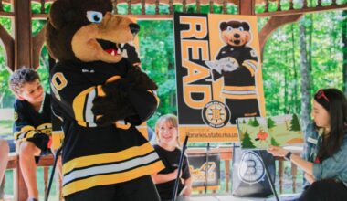 Boston Bruins mascot, Blades, skates into storytime at Sheffield library | South Berkshires