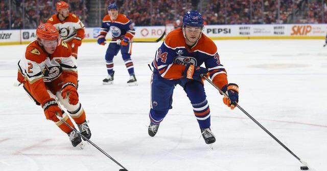 Oilers sign forward Colton Dach to two-year, $2.4-million extension | National Sports
