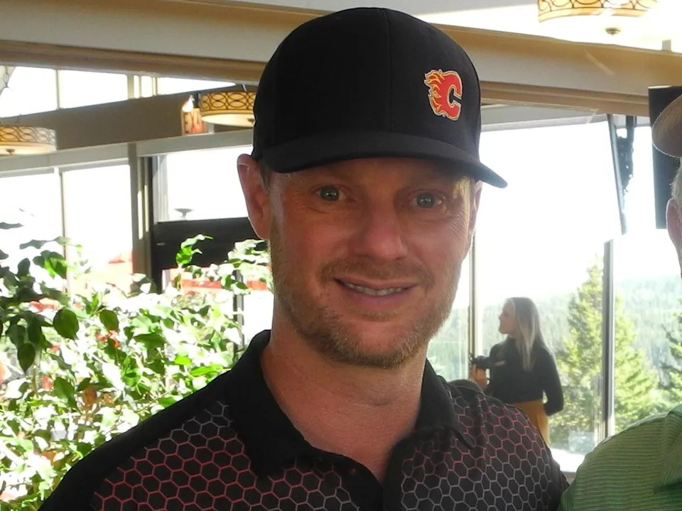  Pictured at the 23rd Annual Priddis Greens Charity Classic was dinner emcee Derek Wills, voice of the Calgary Flames, in this file photo.