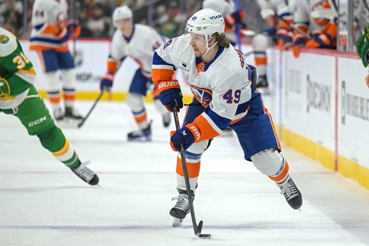 Wild sign Maxim Shabanov to 1-year deal: Where does the winger fit in Minnesota’s lineup?