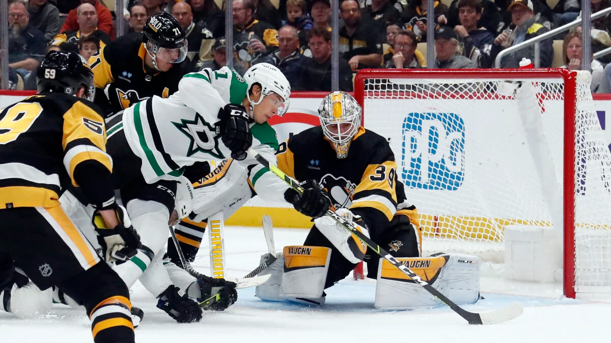 Penguins Trade Target Signs; Robertson Off the Market ... For Now
