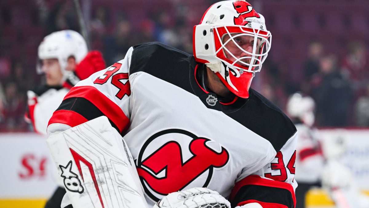 Devils Goaltender Reveals Honest Truth About Playing in 3-Goalie System