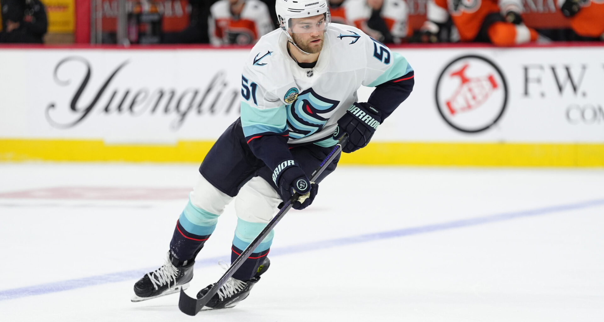 Jack's Daily: Blackhawks Iconic Option; Two RFAs Sign; Wright Trade News