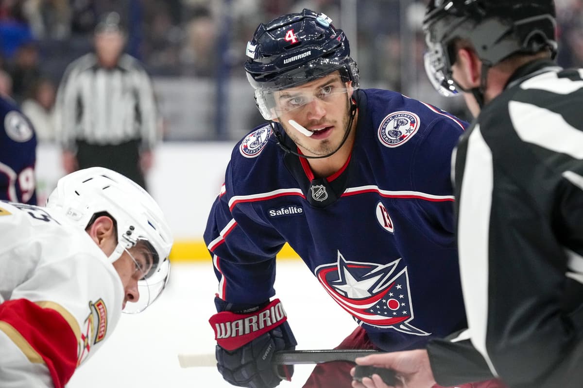 Blue Jackets sign Cole Sillinger to three-year contract