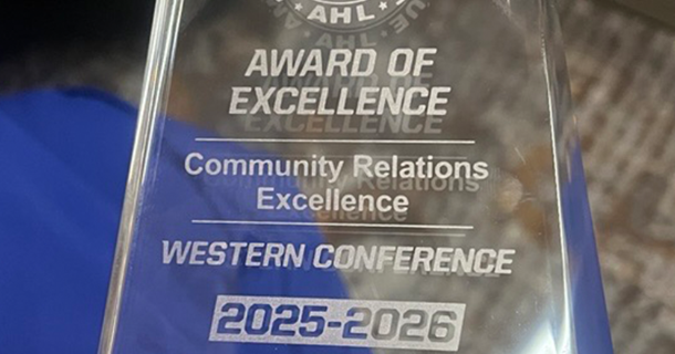 IOWA WILD PRESENTED WITH COMMUNITY RELATIONS EXCELLENCE AWARD