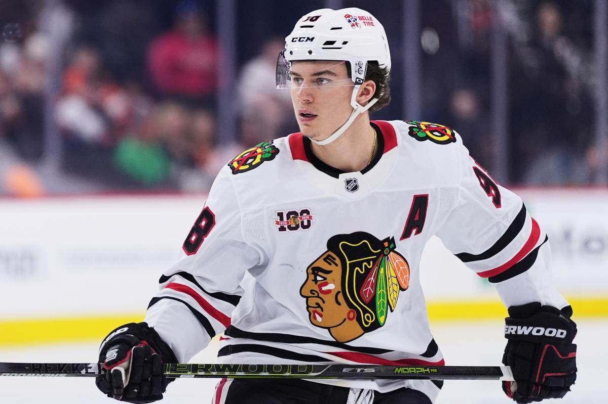 Blackhawks answer Connor Bedard questions with $75 million extension