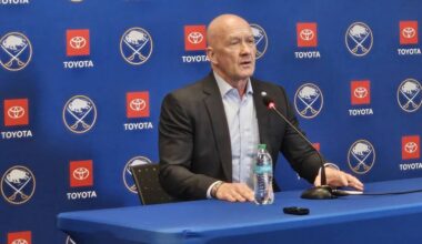Sabres have a few minor signings in Day 1 of free agency