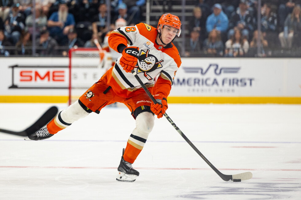 Anaheim Ducks re-sign D Pavel Mintyukov to 5-year deal amid Carlsson offer sheet drama