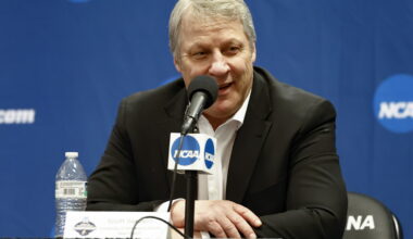 Sandelin signs contract extension with Bulldogs - Duluth News Tribune