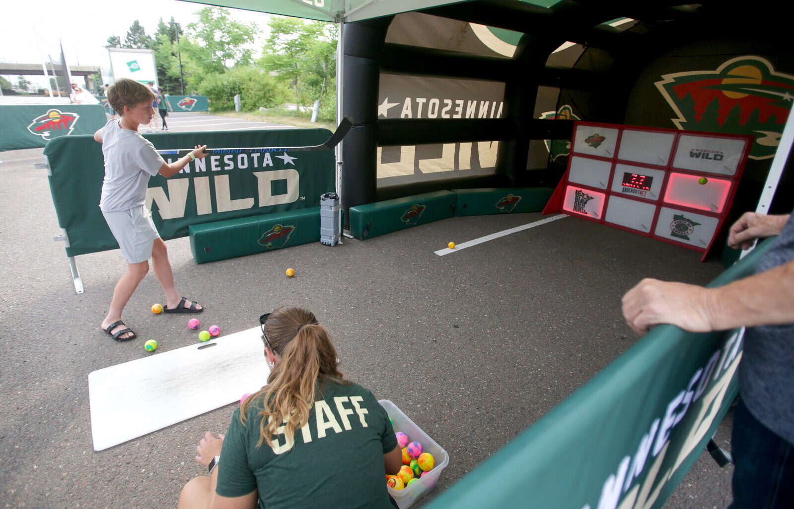 Photos: Wild party at Amsoil Arena's parking lot - Duluth News Tribune