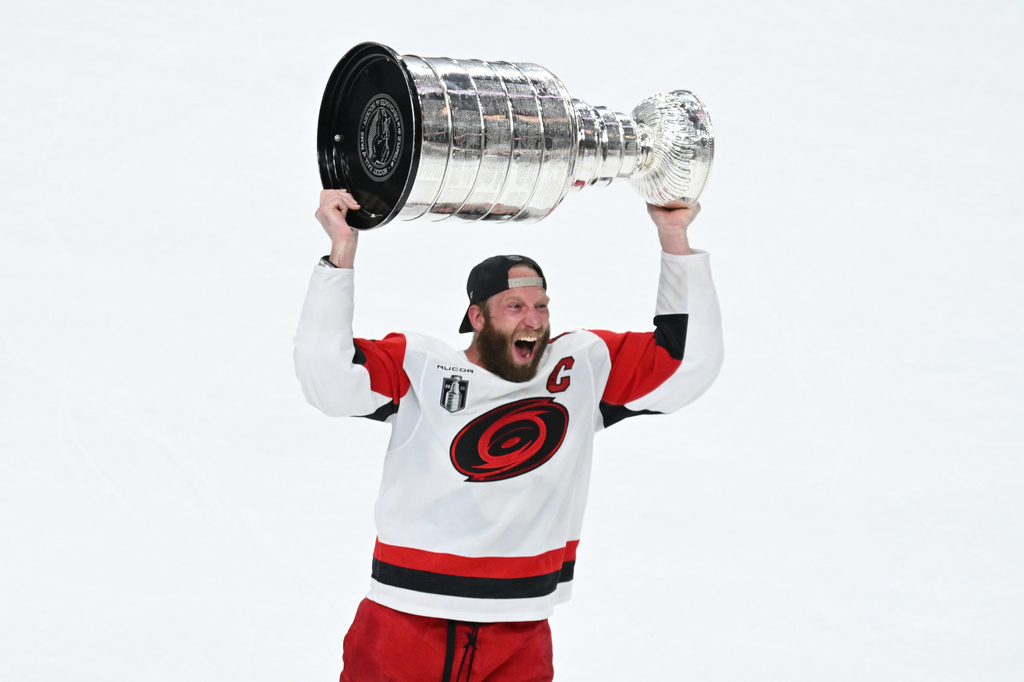 Stanley Cup to be on display at Dunkin' Park