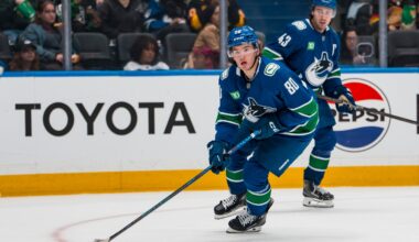 4 NHL Players Comparable to Canucks' Braeden Cootes - The Hockey Writers - Vancouver Canucks