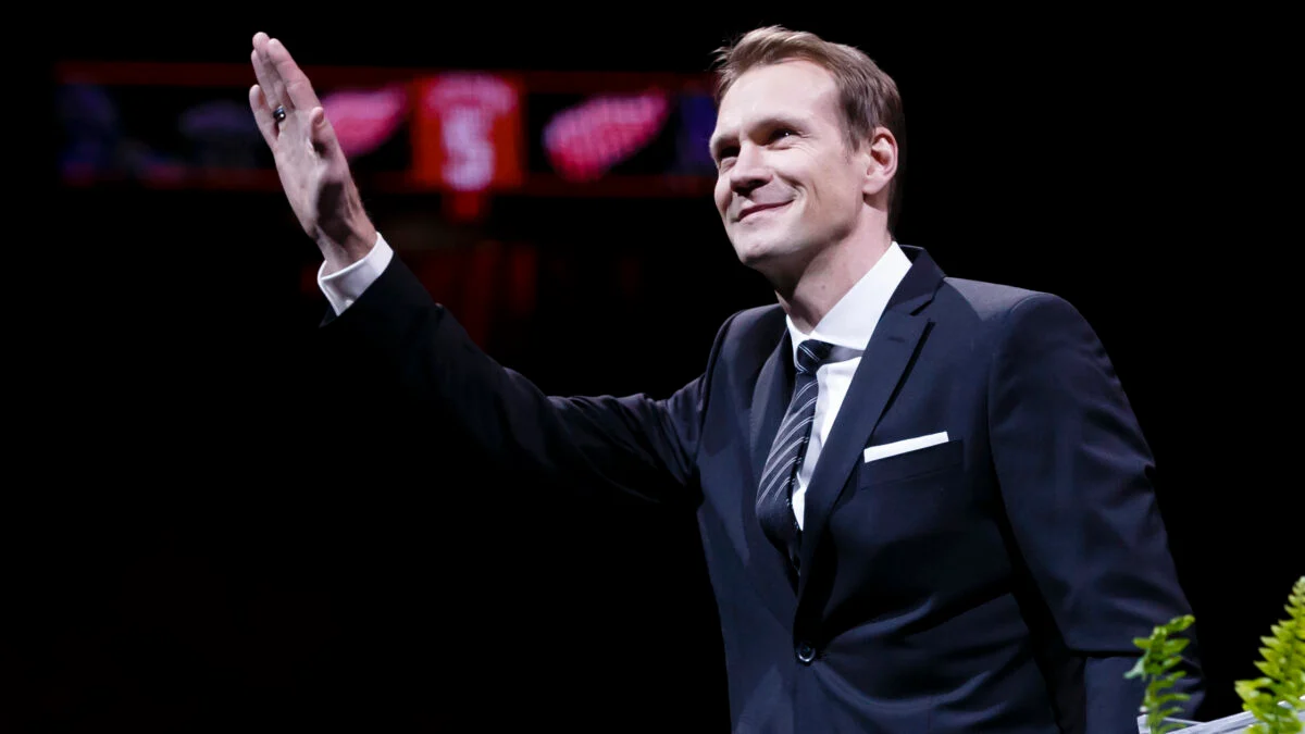 Are Red Wings Execs Dead Men Walking?