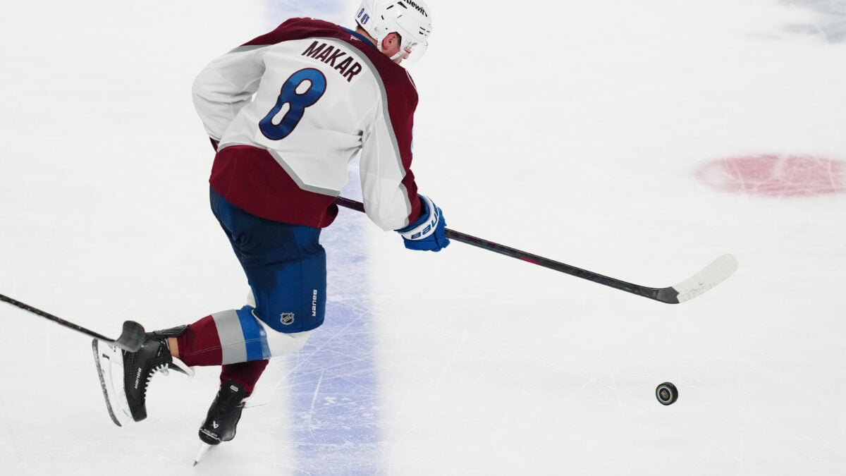Sakic Remains Confident Makar Will Be Signed Before Avalanche Season Begins