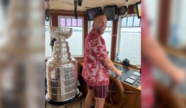 Hall brings Stanley Cup to Muskoka cottage