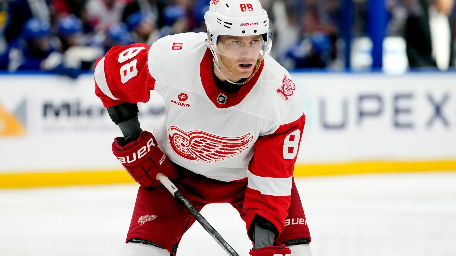 Patrick Kane rejoins the Chicago Blackhawks, agreeing to a $16 million, 2-year contract