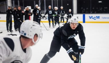 Utah Mammoth beat Los Angeles Kings 6-3 in preseason – Deseret News