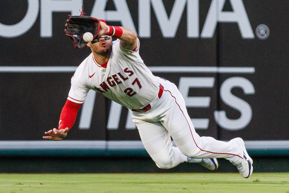 Mike Trout #27 of the Los Angeles Angels dives to attempt a catch during an MLB game against the Minnesota Twins on September 18, 2026 at Angel Stadium in Anaheim, California. Mike Trout #27 of the Los Angeles Angels dives to attempt a catch during an MLB game against the Minnesota Twins on September 18, 2026 at Angel Stadium in Anaheim, California.