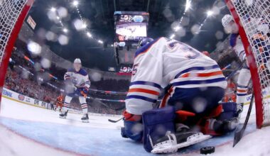 Oilers linked to a surprising trade target in net just ahead of training camp