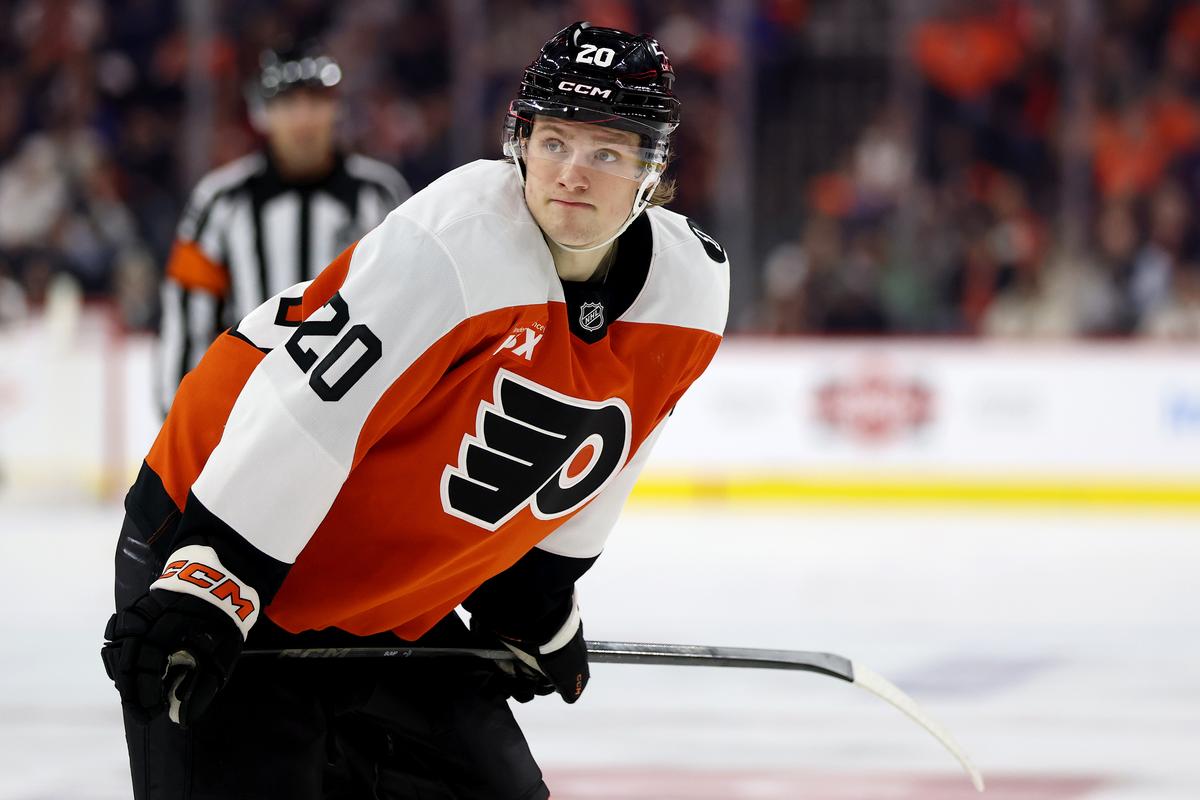 Bump Lifts Flyers to Rookie Win Over Rangers